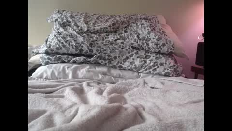 Snapshot of p_guin12345 chatting on March 7, 2025, 4:22 pm p guin12345 online show from March 7, 2025, 4:22 pm