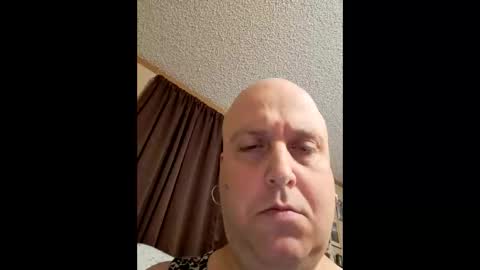 pabigbi1975 online show from October 25, 2025, 10:23 am