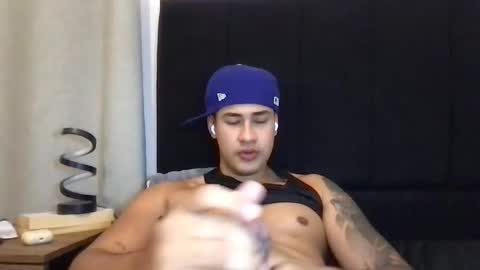 Javi    online show from June 8, 2026, 12:58 am