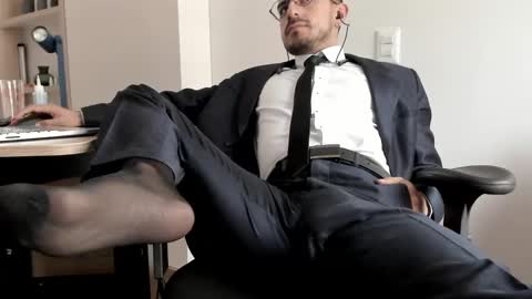 pablo rincon95 online show from December 14, 2024, 7:14 pm