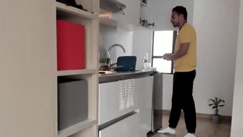 pablo rincon95 online show from December 26, 2024, 12:27 pm