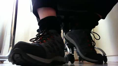 Pablo Meness online show from March 3, 2025, 2:37 pm