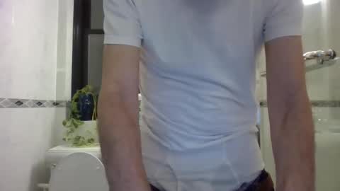 Snapshot of paco15000 chatting on January 1, 2025, 1:26 am Paco online show from January 1, 2025, 1:26 am