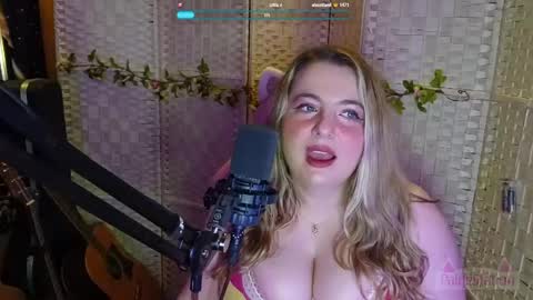 PaigeStation online show from May 14, 2026, 10:49 pm