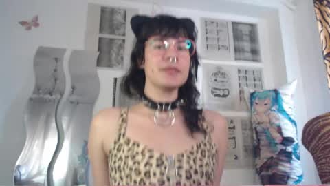 Snapshot of painprince69 chatting on March 16, 2026, 5:44 am Pain Prince online show from March 16, 2026, 5:44 am