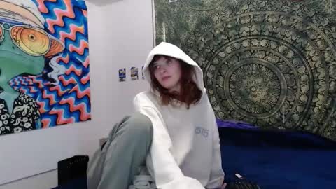 Snapshot of pairexe chatting on May 7, 2026, 6:46 pm Natalia Phantom online show from May 7, 2026, 6:46 pm