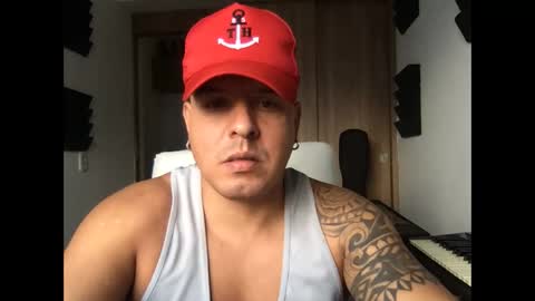 paisaexotico online show from October 8, 2025, 10:29 pm