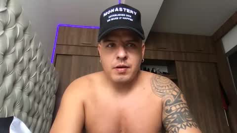 paisaexotico online show from November 1, 2025, 6:21 pm