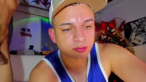 LIAN AND JACK online show from December 15, 2025, 6:06 am