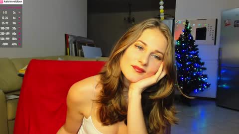 Snapshot of palach2323 chatting on December 19, 2024, 10:32 pm Katrin Vebber online show from December 19, 2024, 10:32 pm