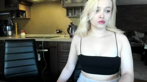 palmer_haze online show from July 4, 2026, 7:47 am
