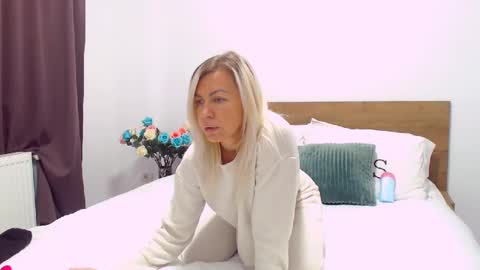 Snapshot of pamela_issy chatting on January 12, 2025, 11:07 am PAMEL ISSY online show from January 12, 2025, 11:07 am