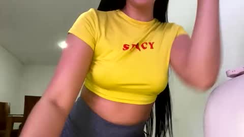 Snapshot of pamela_milleer chatting on April 5, 2026, 4:20 am pamela_milleer online show from April 5, 2026, 4:20 am