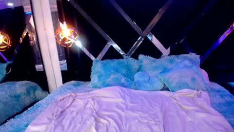 pamela_richardson online show from June 30, 2026, 7:37 pm