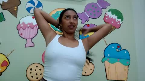 pamelaskiny20 online show from May 9, 2026, 2:06 am