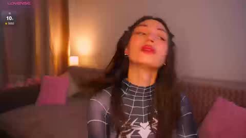 daniella online show from March 12, 2026, 8:53 am