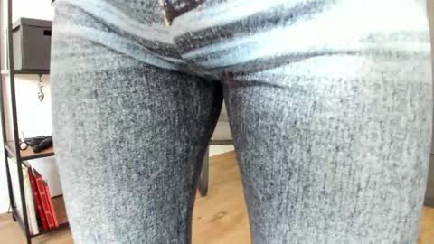 pampersandspanking online show from March 26, 2026, 2:55 pm