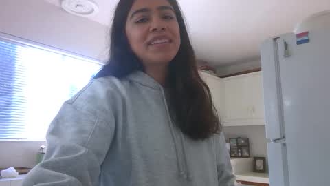 Snapshot of pancakepeachez chatting on December 4, 2024, 6:28 pm PancakePeachez online show from December 4, 2024, 6:28 pm