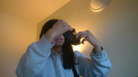 Snapshot of pancakepeachez chatting on December 9, 2024, 10:41 pm PancakePeachez online show from December 9, 2024, 10:41 pm