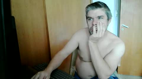 Pancho Madrid online show from May 29, 2026, 1:42 pm