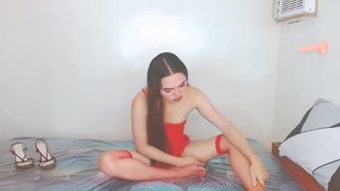 Snapshot of pandabear97504 chatting on September 24, 2025, 2:09 pm Miss Kate HATECHEAPGUYS online show from September 24, 2025, 2:09 pm