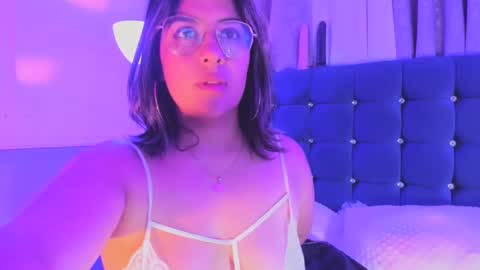 Snapshot of pandoracherry chatting on February 11, 2025, 6:40 am Pandora online show from February 11, 2025, 6:40 am