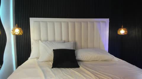 Pandoramiller online show from April 17, 2026, 5:16 pm