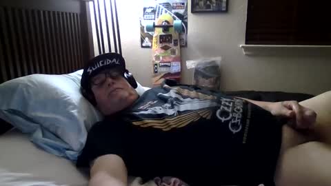 panos online show from November 30, 2025, 2:26 am