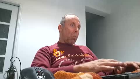 Snapshot of pansak1973 chatting on November 14, 2025, 9:46 pm pansak1973 online show from November 14, 2025, 9:46 pm