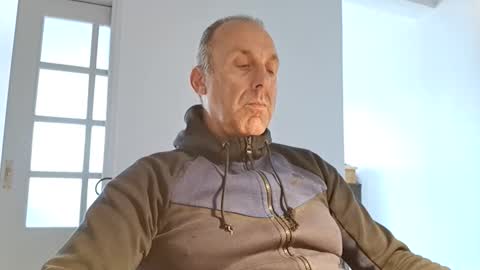 Snapshot of pansak1973 chatting on November 23, 2025, 12:38 pm pansak1973 online show from November 23, 2025, 12:38 pm