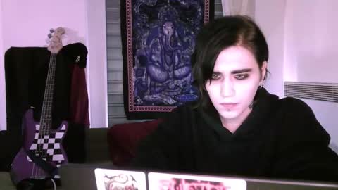 In bio online show from March 15, 2026, 7:20 pm