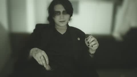 In bio online show from April 15, 2026, 7:10 pm