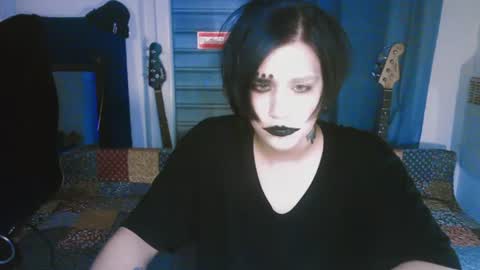 Snapshot of panther_cap chatting on June 19, 2026, 2:38 am In bio online show from June 19, 2026, 2:38 am