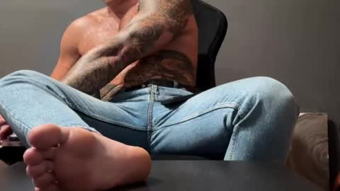 Oleg online show from April 23, 2026, 2:19 pm