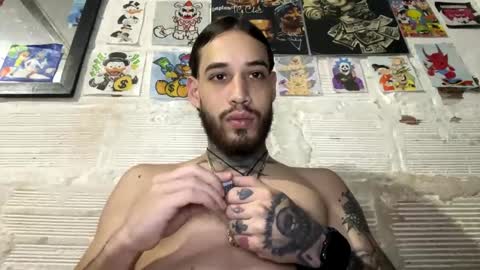 Snapshot of panthers_room chatting on February 3, 2025, 1:30 pm panthers_room online show from February 3, 2025, 1:30 pm