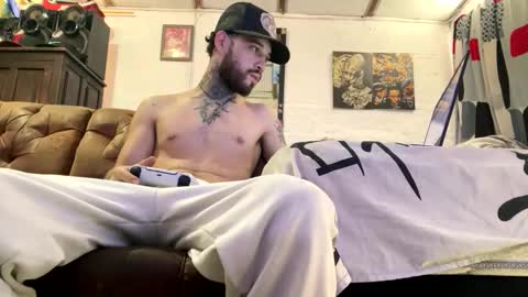 Snapshot of panthers_room chatting on May 20, 2026, 2:23 pm panthers_room online show from May 20, 2026, 2:23 pm