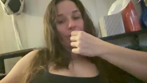 Snapshot of pantiesofthefae chatting on January 18, 2026, 10:24 pm Pantiesofthefae online show from January 18, 2026, 10:24 pm