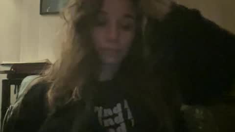 Snapshot of pantiesofthefae chatting on March 2, 2026, 10:44 am Pantiesofthefae online show from March 2, 2026, 10:44 am