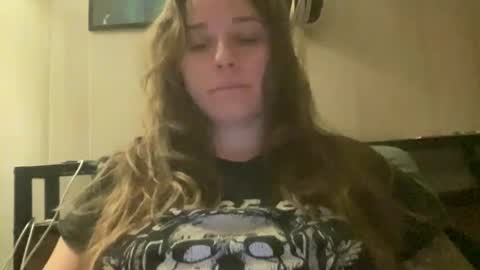 Snapshot of pantiesofthefae chatting on March 16, 2026, 10:52 am Pantiesofthefae online show from March 16, 2026, 10:52 am