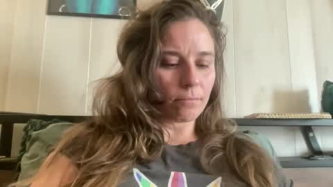 Snapshot of pantiesofthefae chatting on March 17, 2026, 6:55 pm Pantiesofthefae online show from March 17, 2026, 6:55 pm