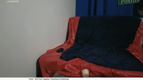 Snapshot of pantslesstraveler_plt chatting on March 8, 2025, 6:21 am PantsLessTraveler online show from March 8, 2025, 6:21 am