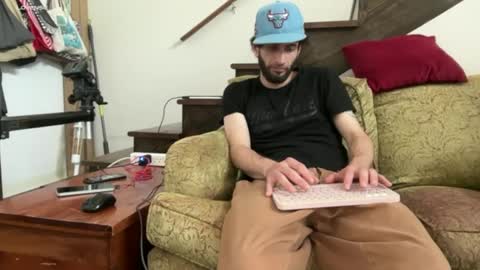 Snapshot of pantslesstraveler_plt chatting on September 21, 2025, 5:58 pm PantsLessTraveler online show from September 21, 2025, 5:58 pm