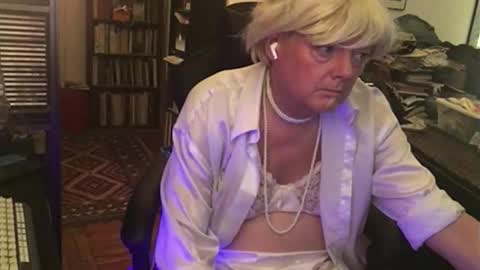 Snapshot of pantyvloletlace chatting on February 23, 2026, 2:20 am Pantyvioletlace online show from February 23, 2026, 2:20 am