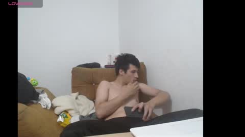 paola y alexander online show from March 2, 2025, 10:48 pm