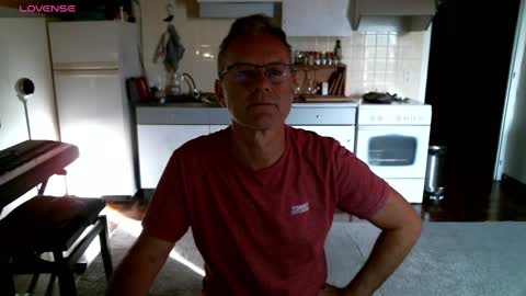 papa_show online show from December 13, 2024, 9:24 am