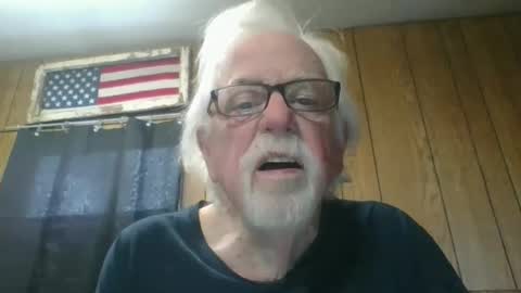 Snapshot of papajb70 chatting on February 2, 2026, 7:23 pm papajb70 online show from February 2, 2026, 7:23 pm