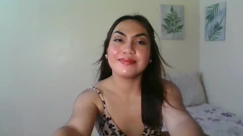 Fina Dwarf online show from December 13, 2024, 4:22 am