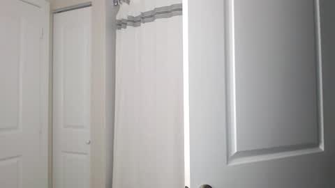  -- New Videos Down Below online show from October 1, 2025, 2:50 am