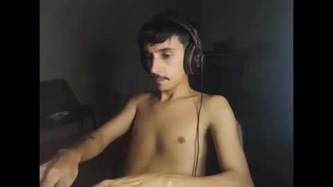 Lau online show from January 28, 2025, 4:29 am