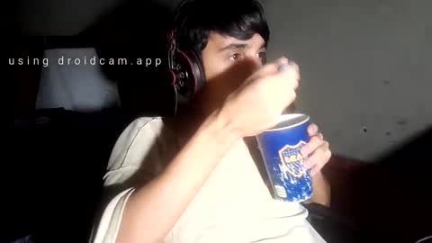 Lau online show from March 10, 2025, 7:32 am